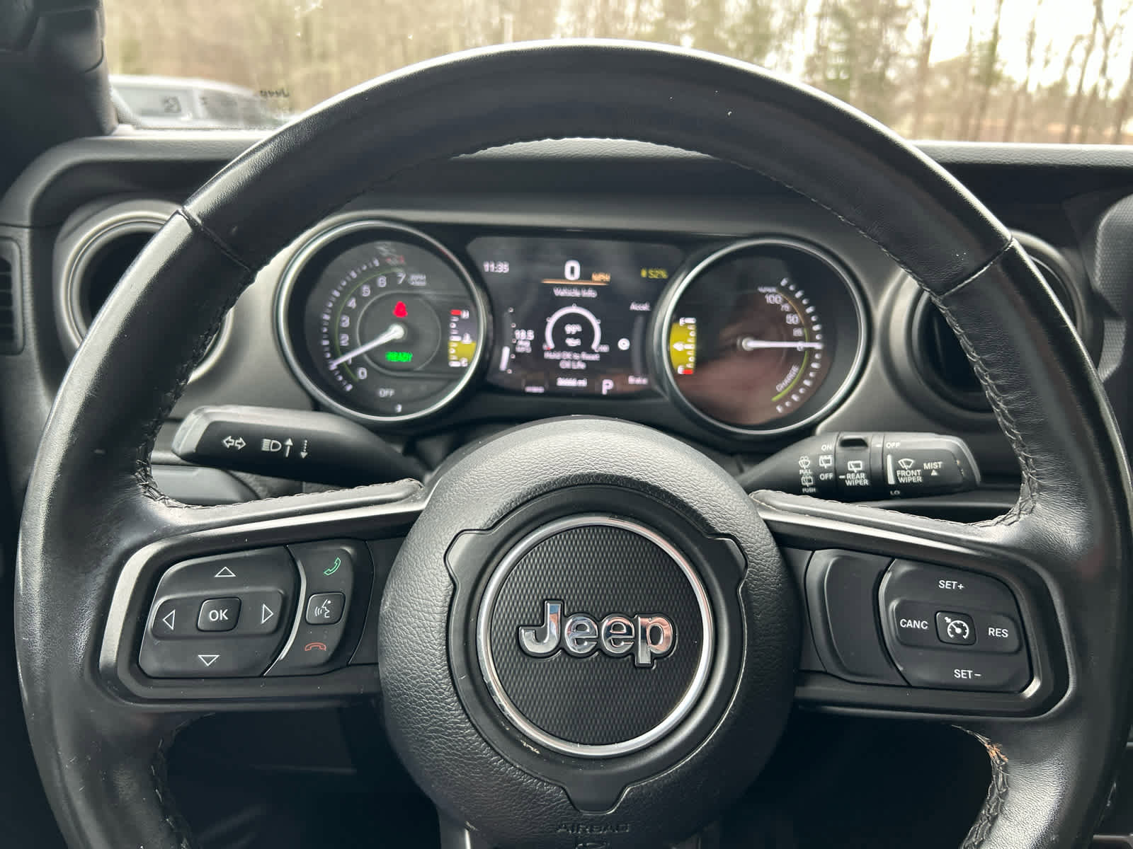 Certified 2023 Jeep Wrangler Unlimited w/ Cold Weather Group image 19