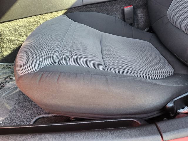 Used 2008 Pontiac Solstice Base w/ Preferred Package image 21