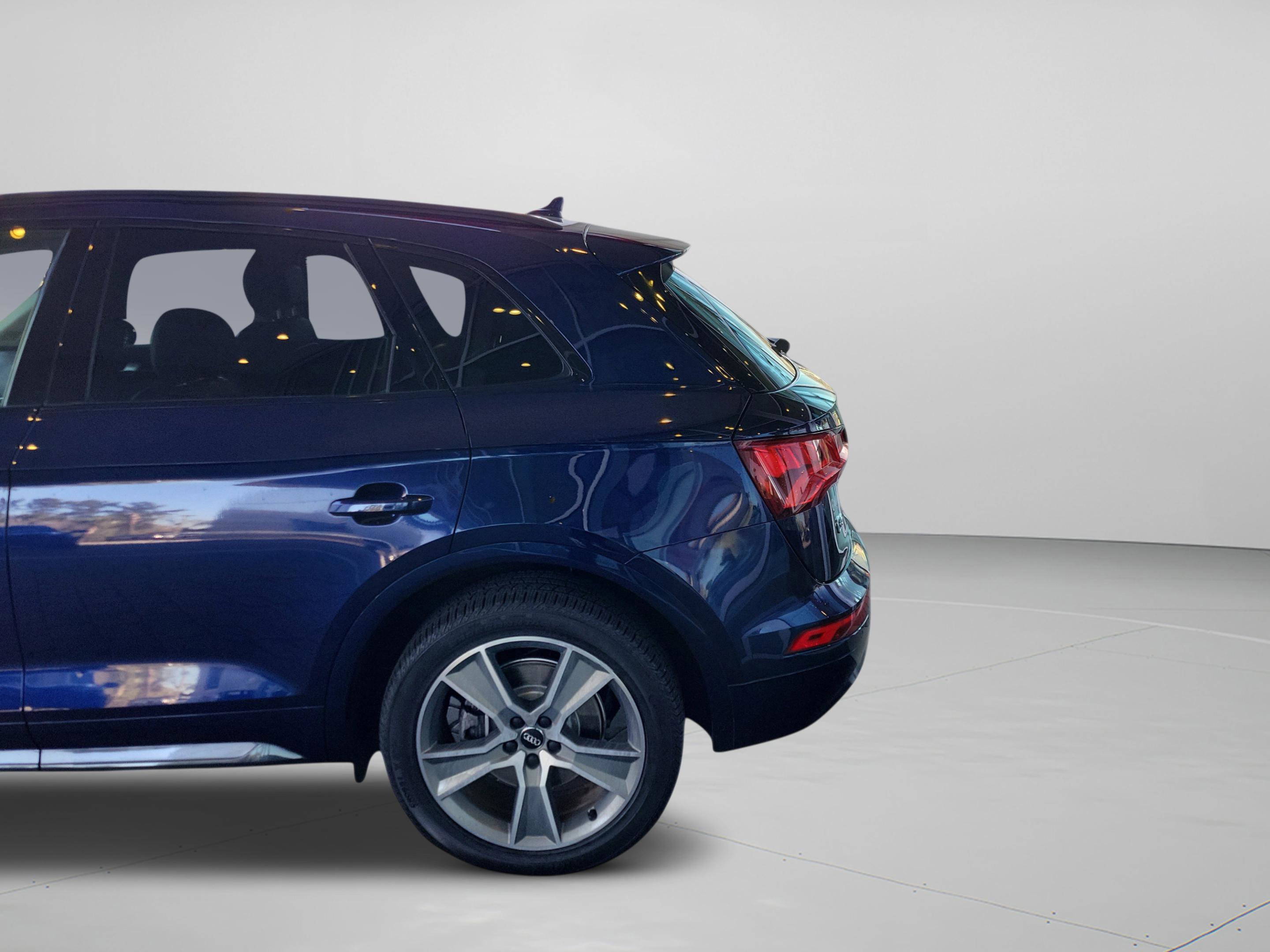 Used 2019 Audi Q5 2.0T Premium Plus w/ Premium Plus Package image 32