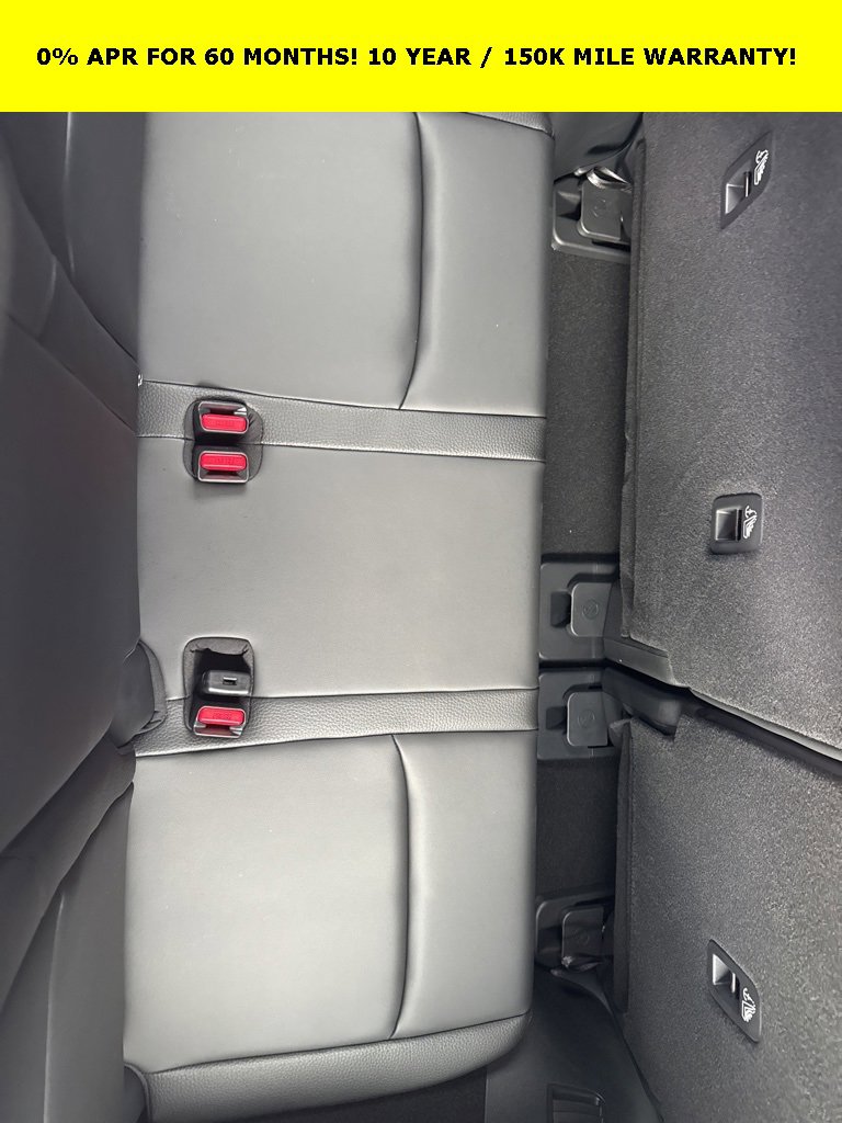 New 2025 Nissan Pathfinder SL image 18