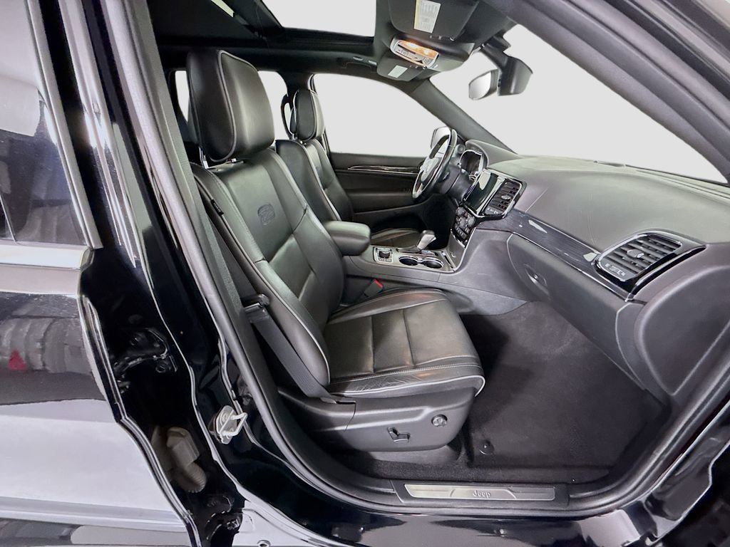 Used 2020 Jeep Grand Cherokee Overland image 20