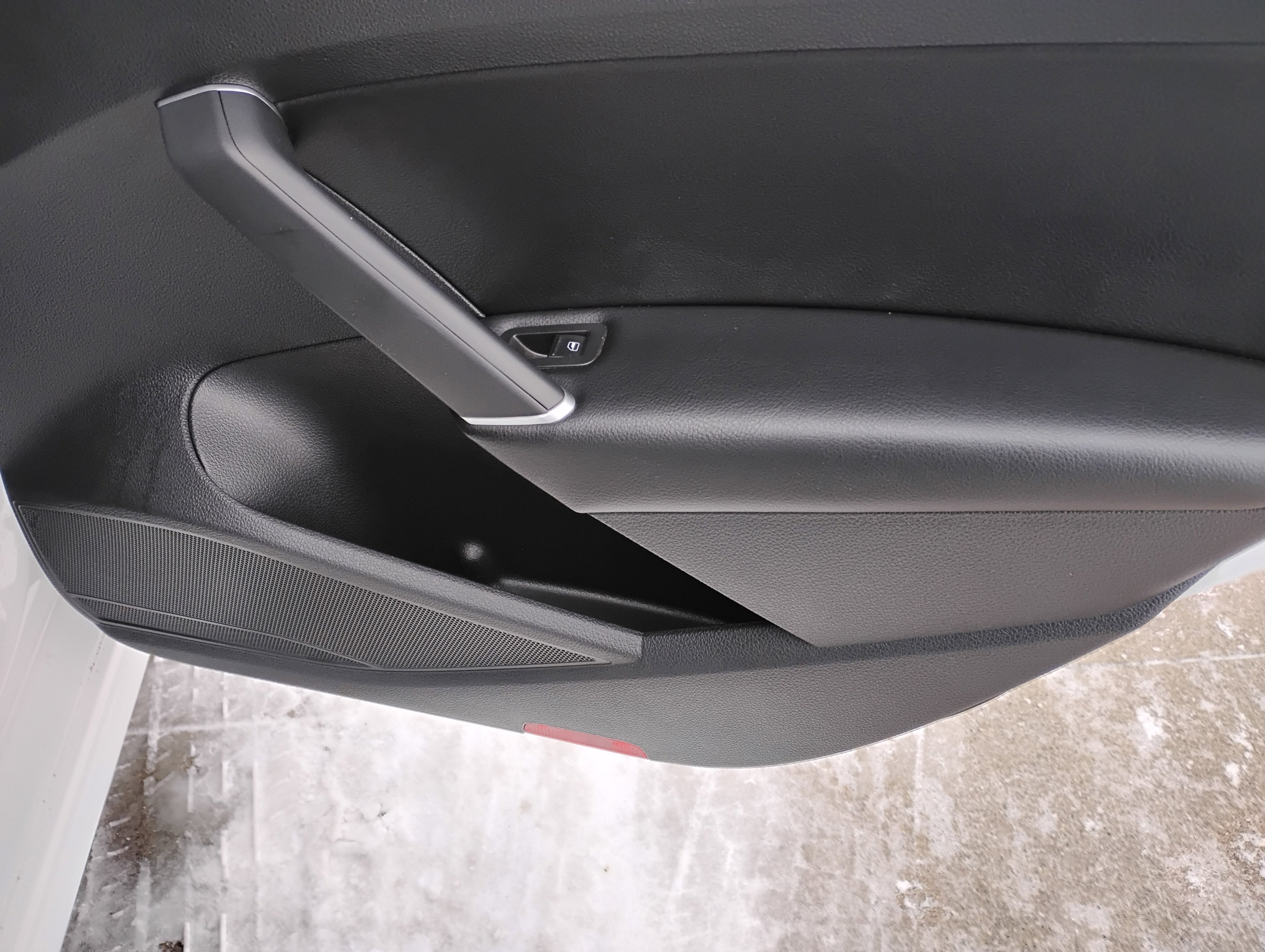 Used 2021 Volkswagen Passat 2.0T SE image 19