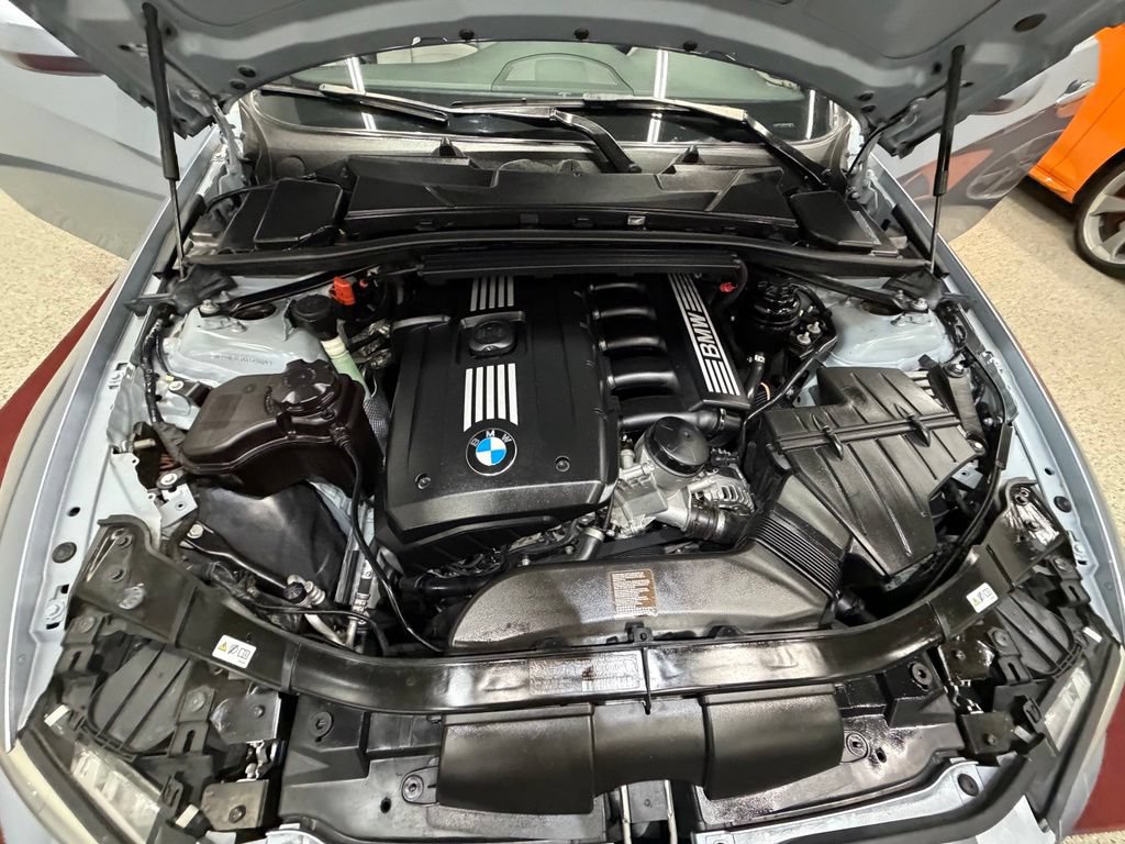 Used 2011 BMW 328i Convertible RWD image 45