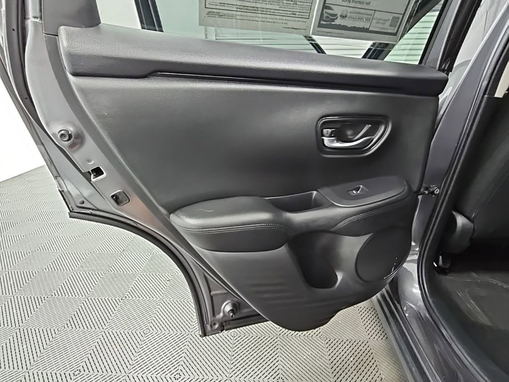 Used 2024 Honda HR-V LX image 29