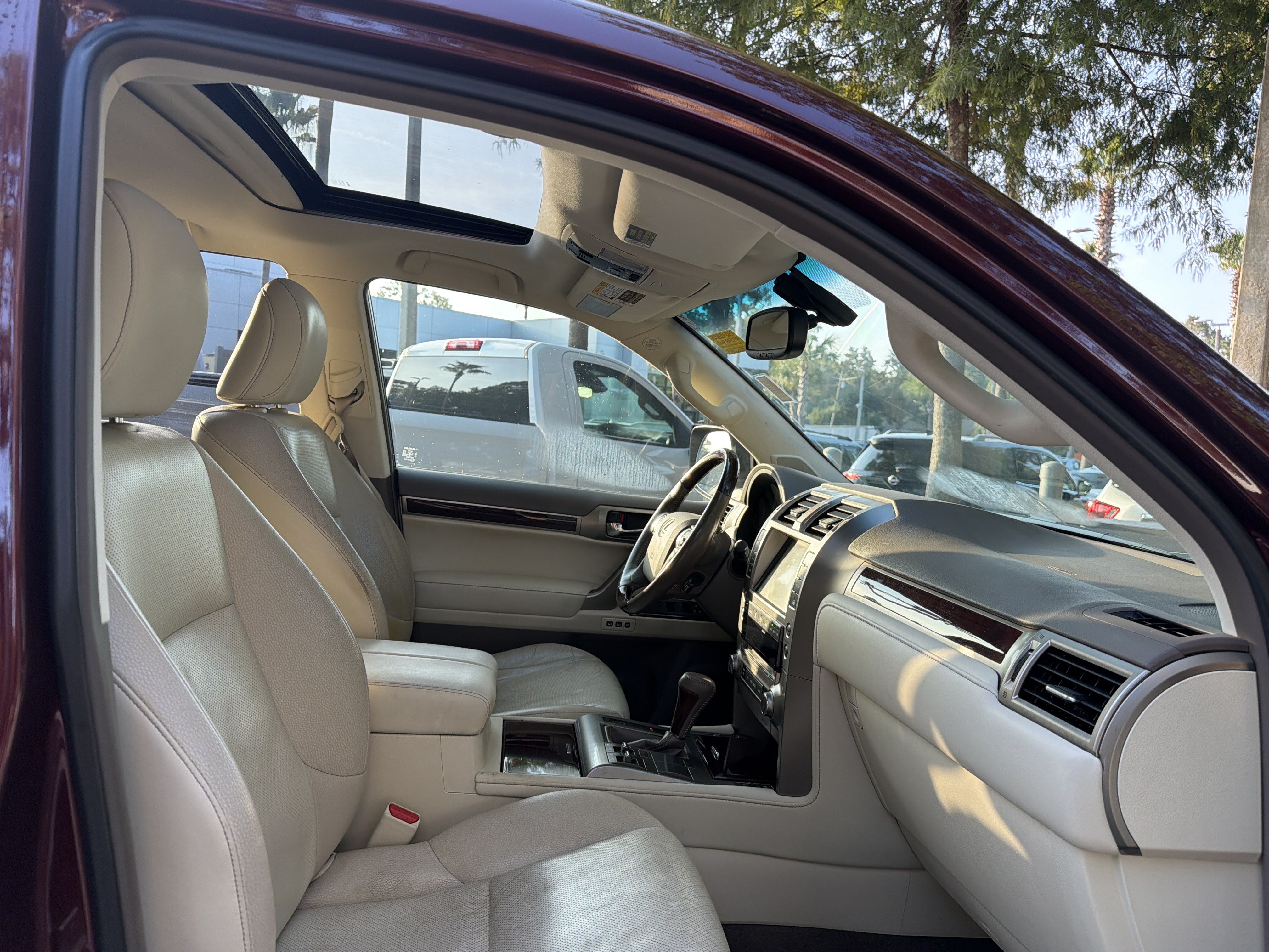 Used 2017 Lexus GX 460 Premium w/ Premium Package AWD/4WD image 40