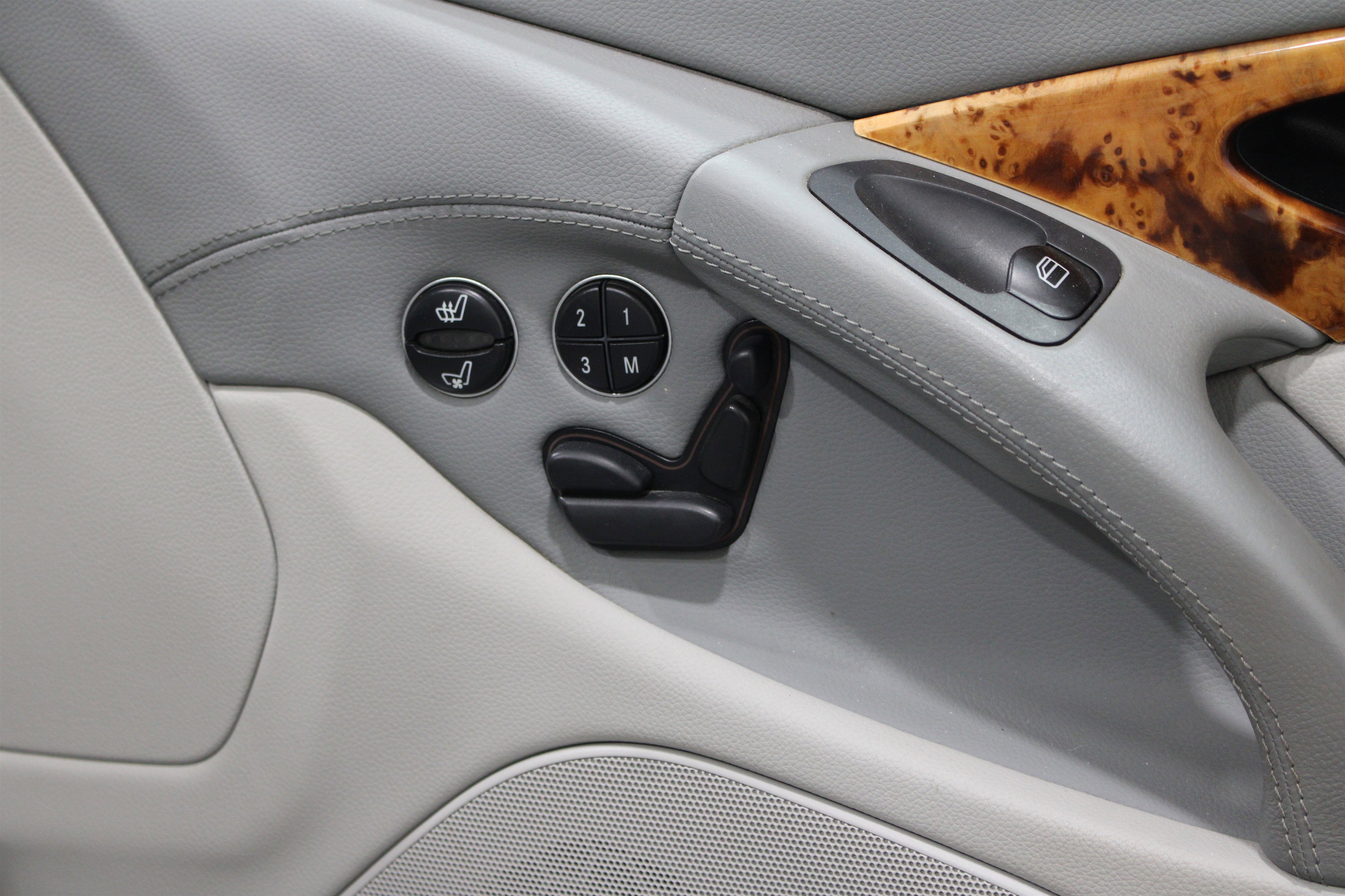 Used 2007 Mercedes-Benz SL 550 image 21