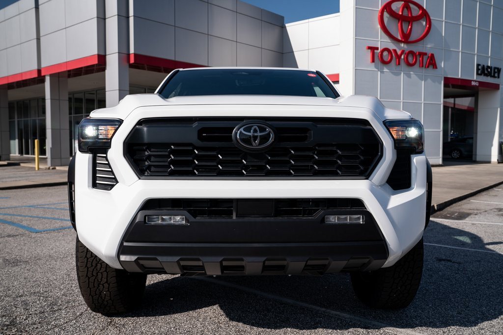 New 2025 Toyota Tacoma TRD Off-Road image 2