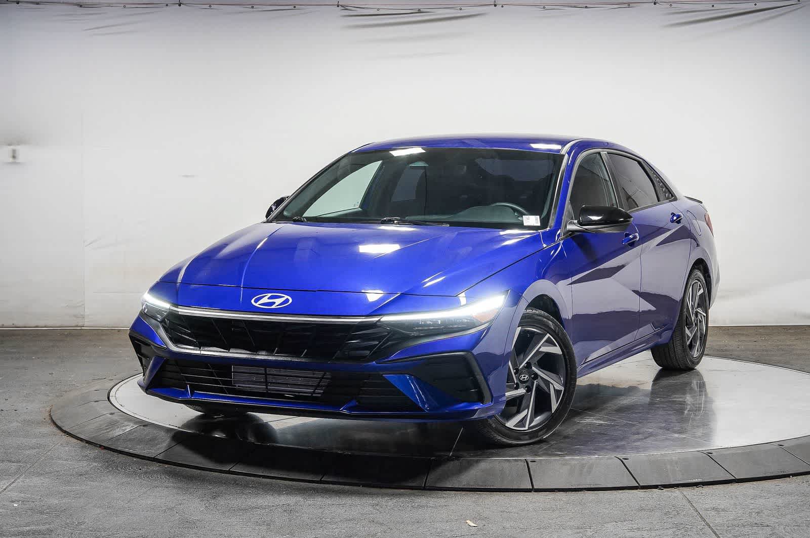 Used 2025 Hyundai Elantra Sport