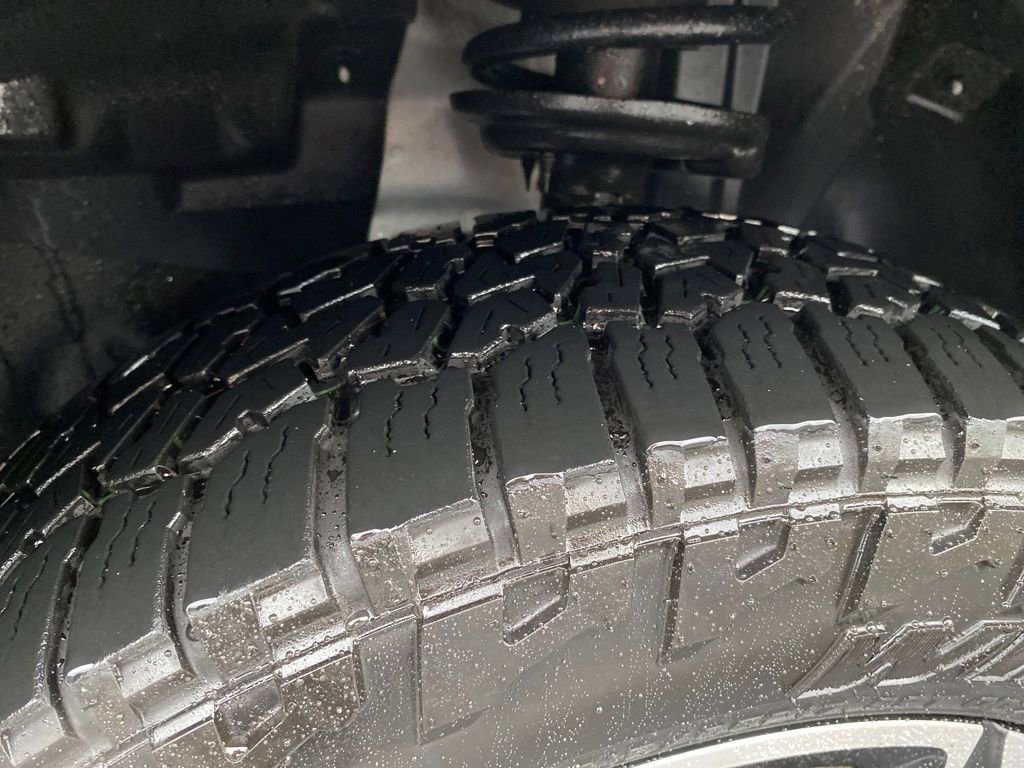 Used 2025 Jeep Compass Trailhawk w/ Trailhawk Elite Group image 31