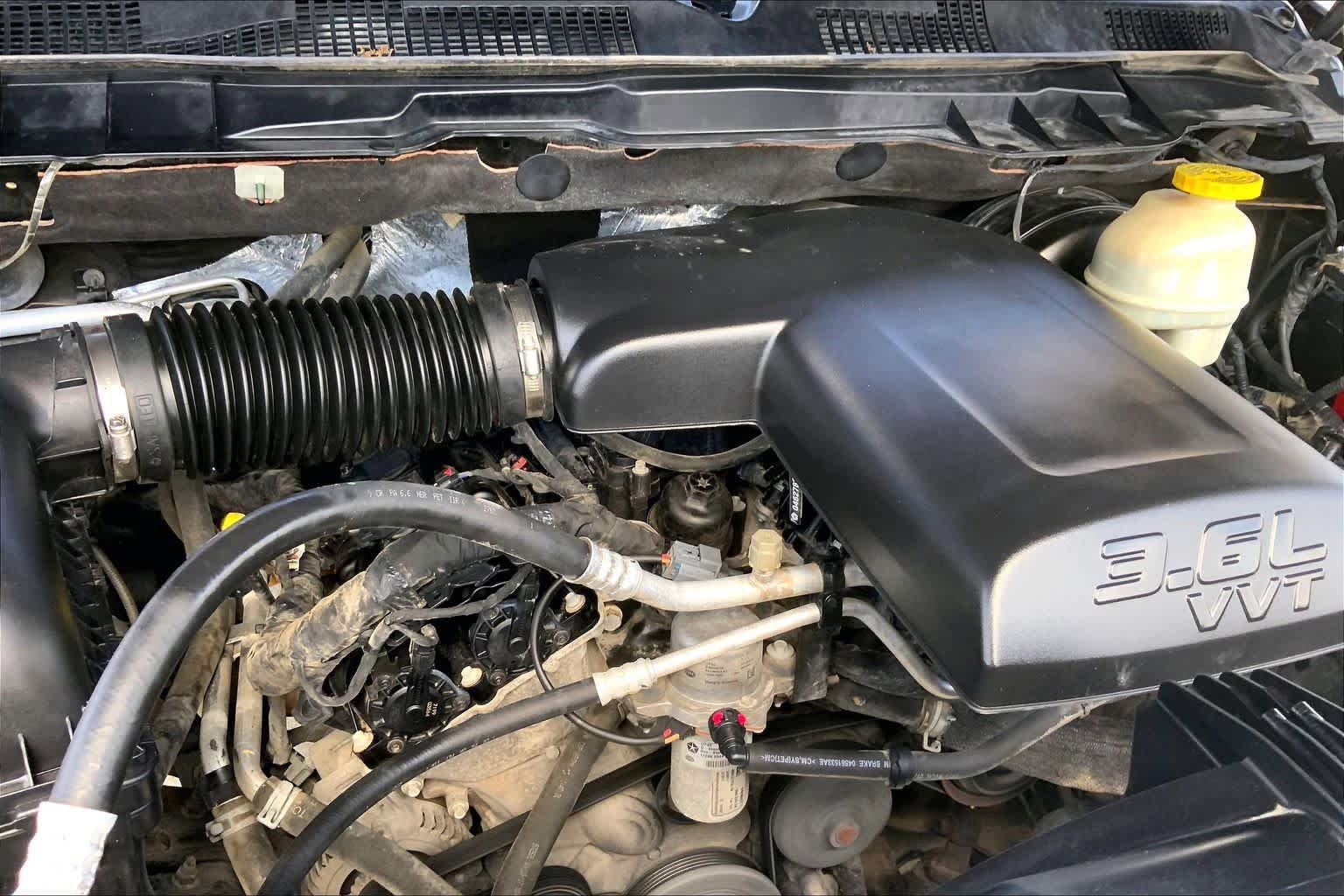 Used 2018 RAM 1500 Big Horn AWD/4WD image 32