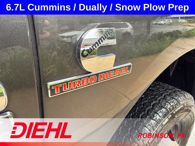 Used 2018 RAM 3500 Tradesman w/ Chrome Appearance Group AWD/4WD image 18