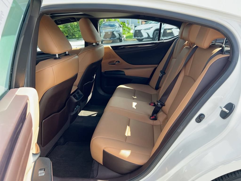 Certified 2021 Lexus ES 350 w/ Premium Package FWD image 19