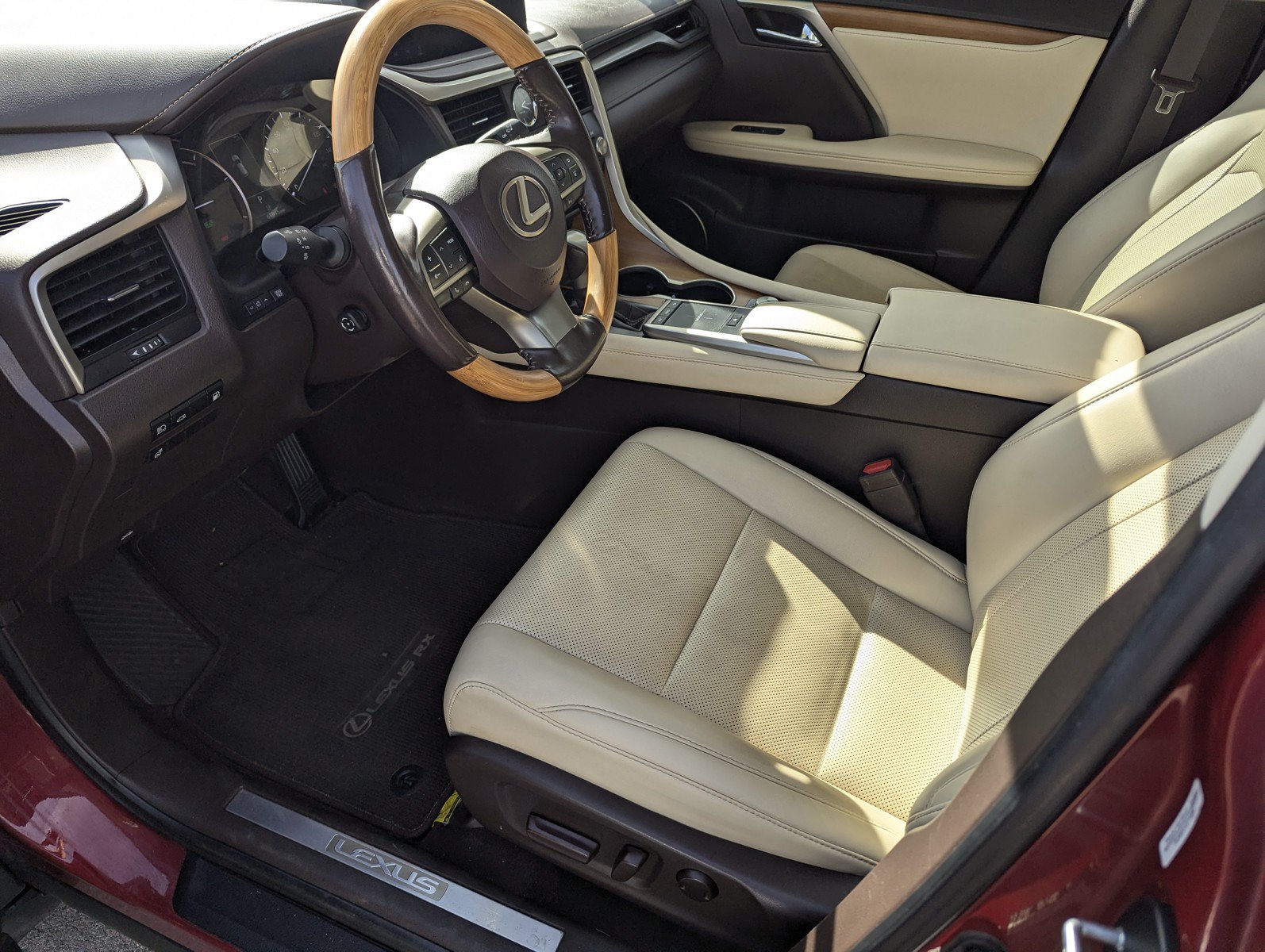 Used 2020 Lexus RX 450h AWD w/ Premium Package image 9