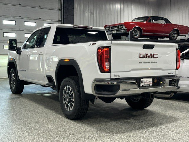 New 2026 GMC Sierra 2500 SLE w/ SLE Value Package; AWD/4WD image 3