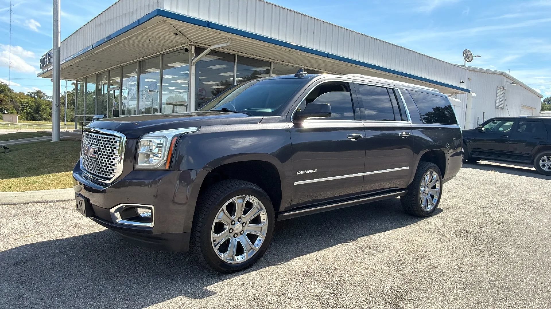 Used 2015 GMC Yukon XL Denali w/ Premium Package