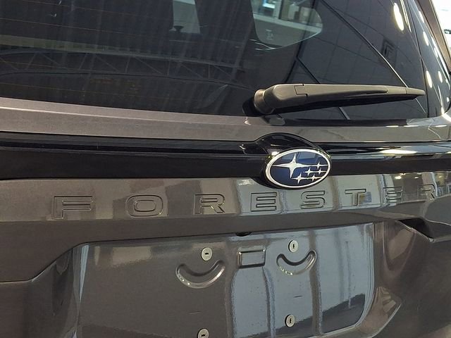 Certified 2025 Subaru Forester Premium image 31