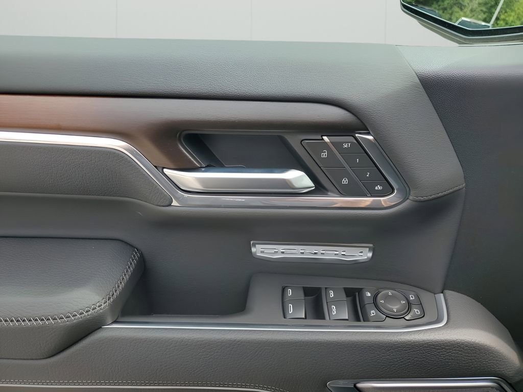 New 2026 GMC Sierra 1500 Denali w/ Denali Reserve Package image 26
