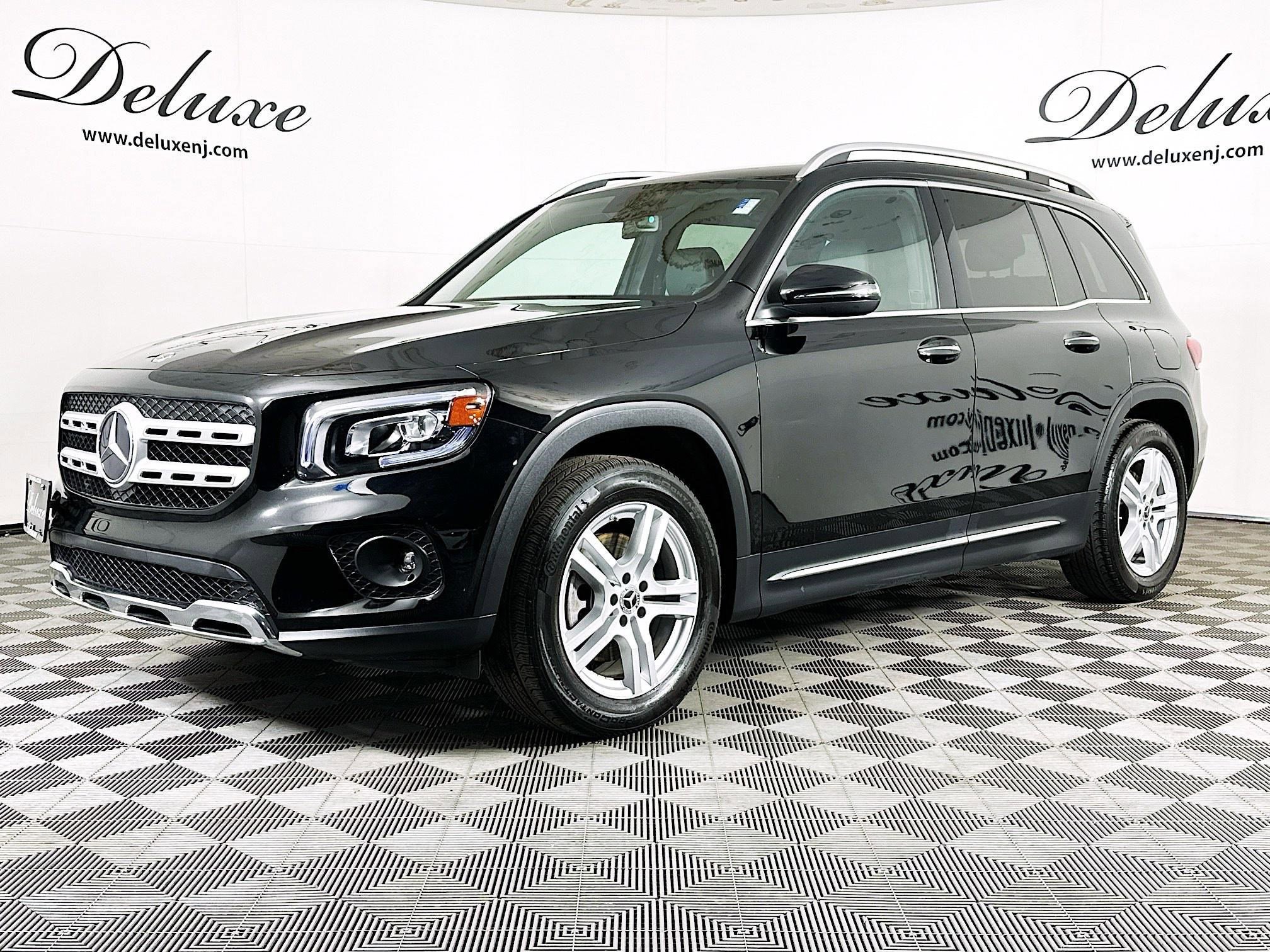 Used 2023 Mercedes-Benz GLB 250 4MATIC image 3