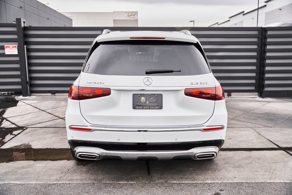 Used 2026 Mercedes-Benz Maybach GLS 600 4MATIC image 15