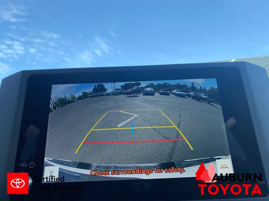 Certified 2024 Toyota Tacoma SR5 AWD/4WD image 44
