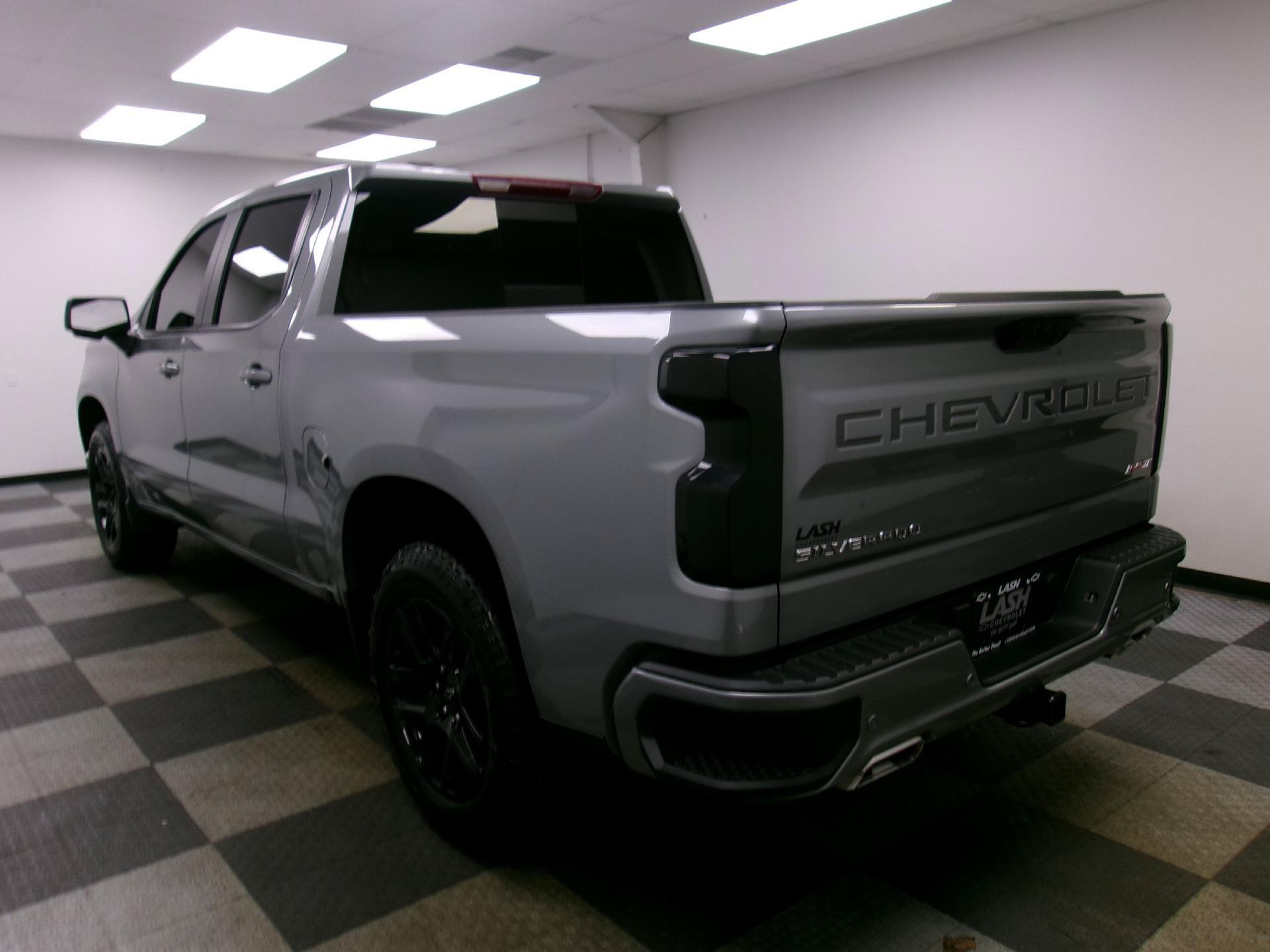 Used 2025 Chevrolet Silverado 1500 RST w/ All Star Edition Plus AWD/4WD image 2