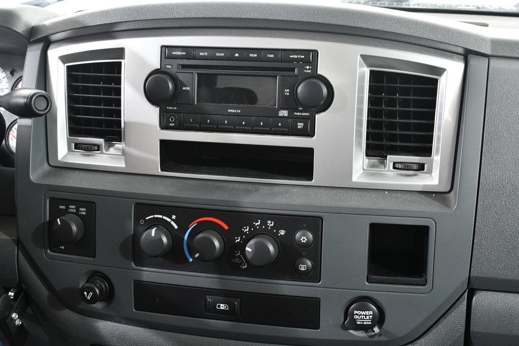 Used 2008 Dodge Ram 1500 Truck SLT w/ Trailer Tow Group AWD/4WD image 9