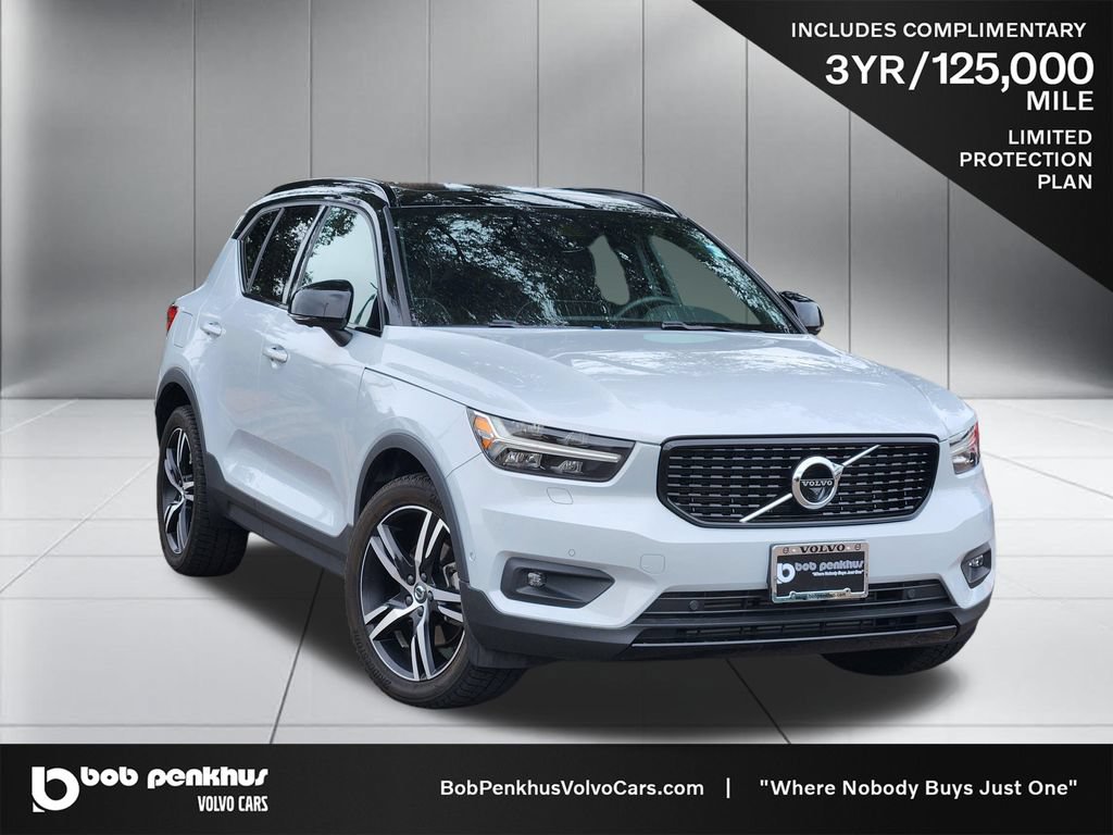 Used 2022 Volvo XC40 T5 R-Design AWD/4WD 360° Tour