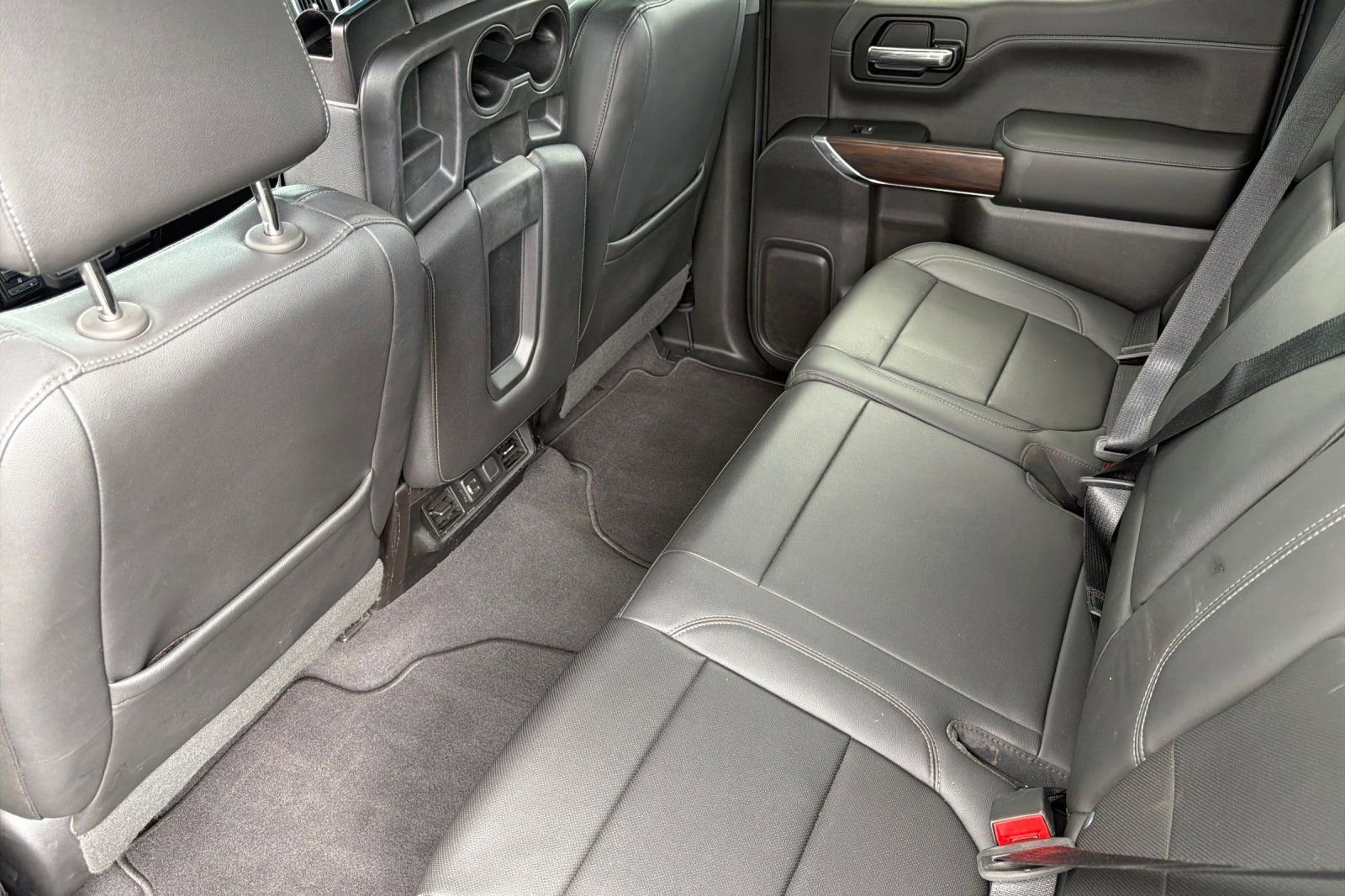 Used 2019 GMC Sierra 1500 SLT AWD/4WD image 13