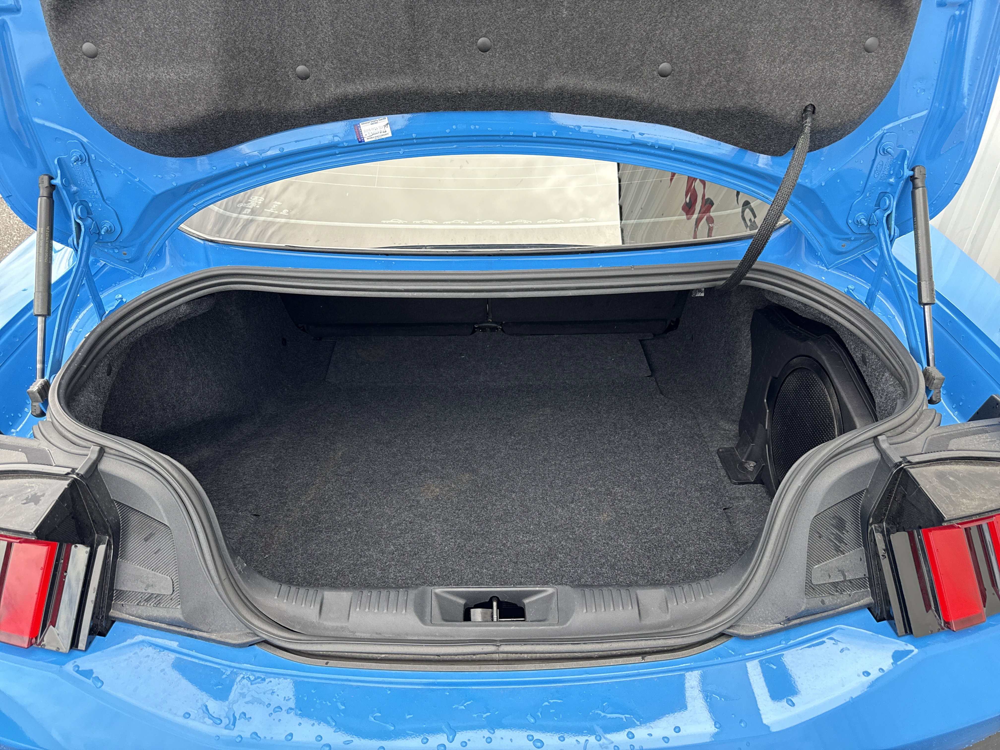 Used 2024 Ford Mustang GT Premium image 15