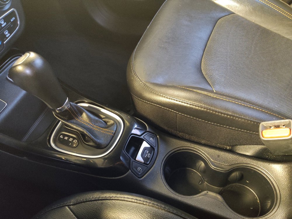 Used 2019 Jeep Compass Limited image 26