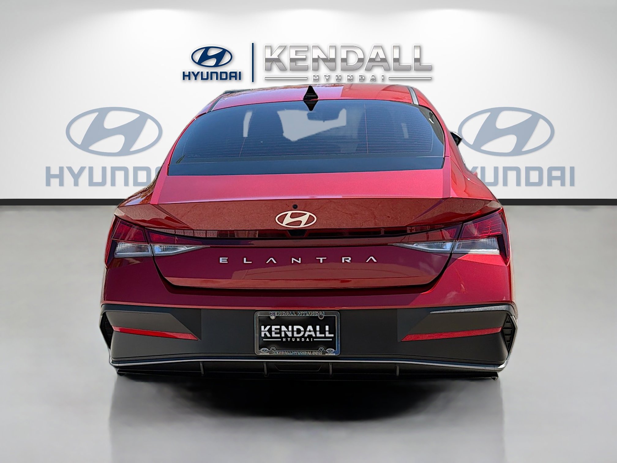 Used 2025 Hyundai Elantra SE image 5