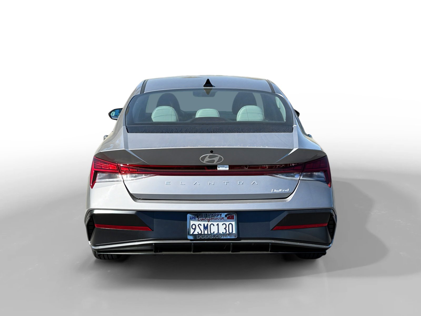 Certified 2025 Hyundai Elantra Limited image 4