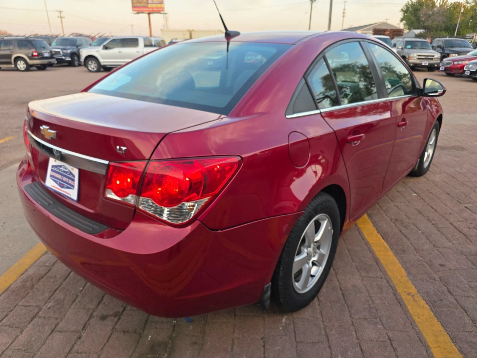 Used 2014 Chevrolet Cruze LT FWD image 5