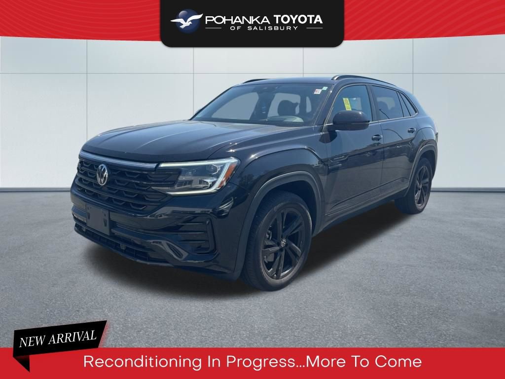 Used 2025 Volkswagen Atlas Cross Sport SEL R-Line