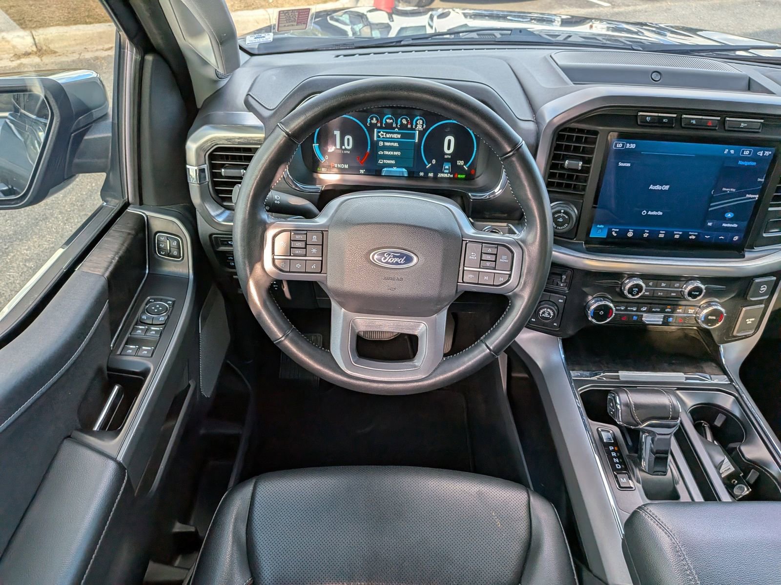 Certified 2023 Ford F150 Lariat w/ Equipment Group 502A High image 17