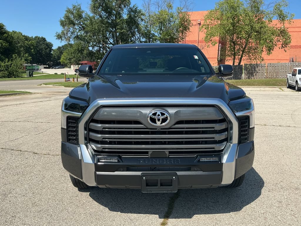 Used 2025 Toyota Tundra Limited AWD/4WD image 8