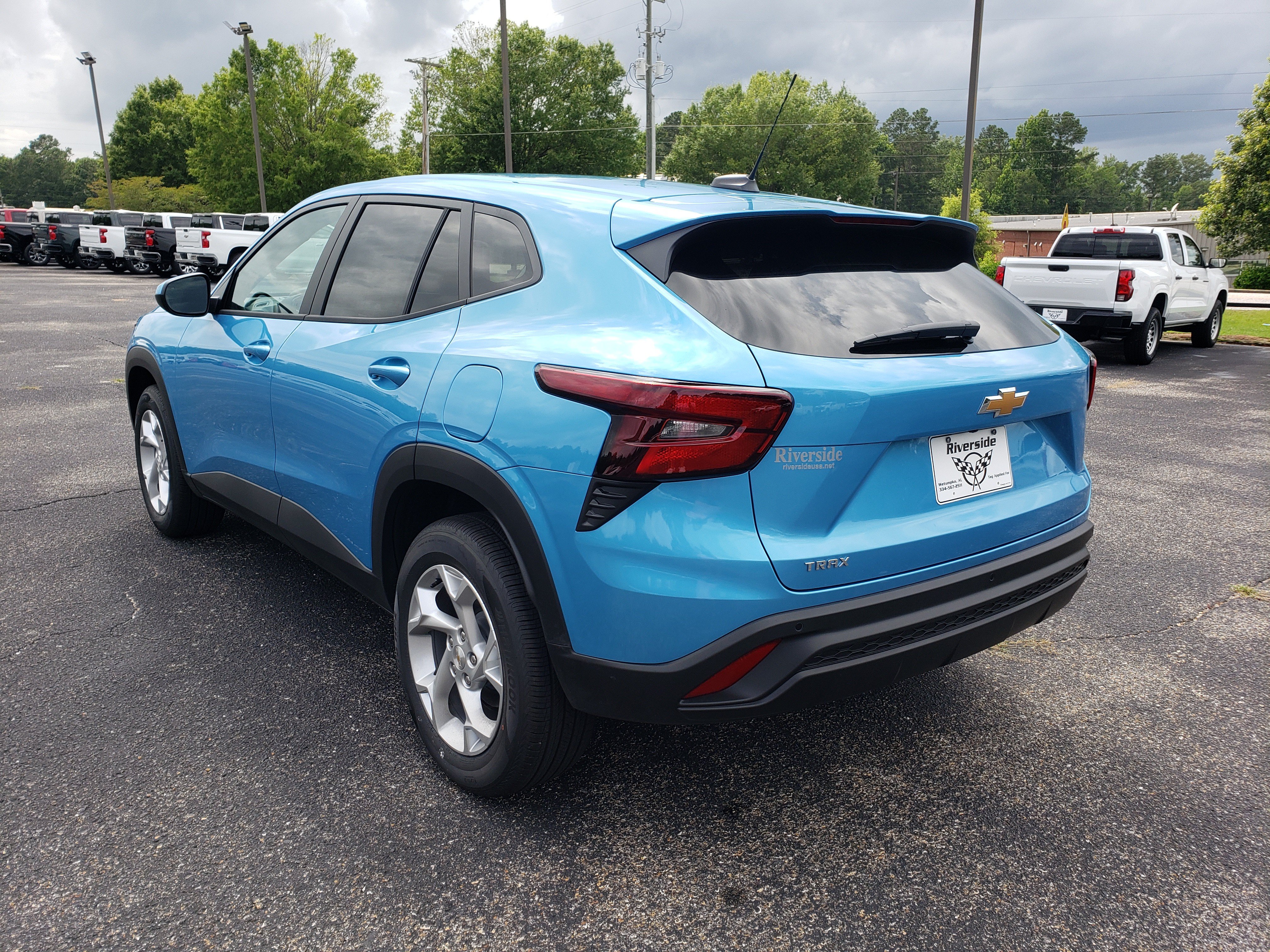 New 2026 Chevrolet Trax LS w/ LS Convenience Package FWD image 4