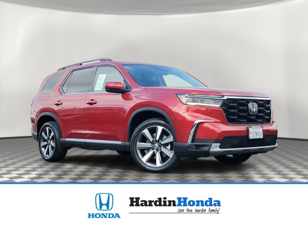 Certified 2025 Honda Pilot Touring