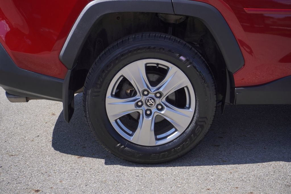 Used 2024 Toyota RAV4 XLE w/ Weather Package AWD/4WD image 12