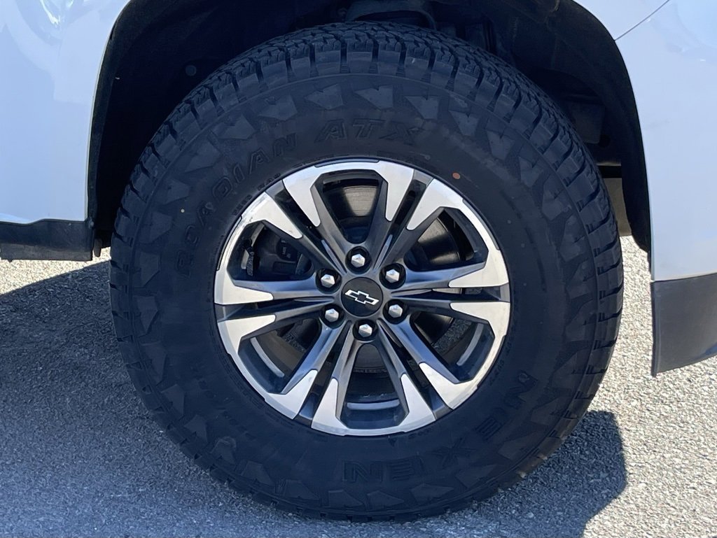 Used 2021 Chevrolet Colorado Z71 w/ Safety Package image 31