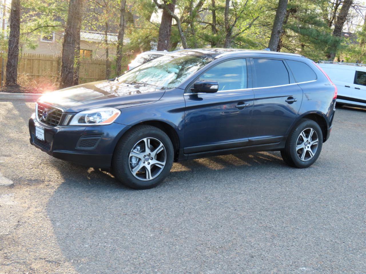 Used 2013 Volvo XC60 T6 image 4