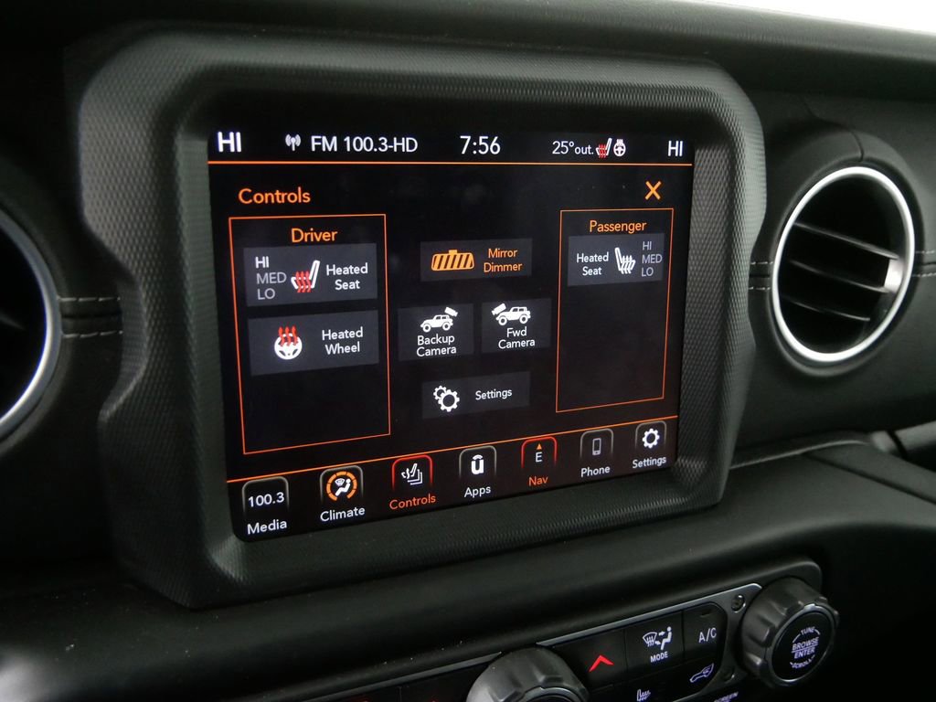 Used 2023 Jeep Wrangler Unlimited Sahara w/ Cold Weather Group image 28