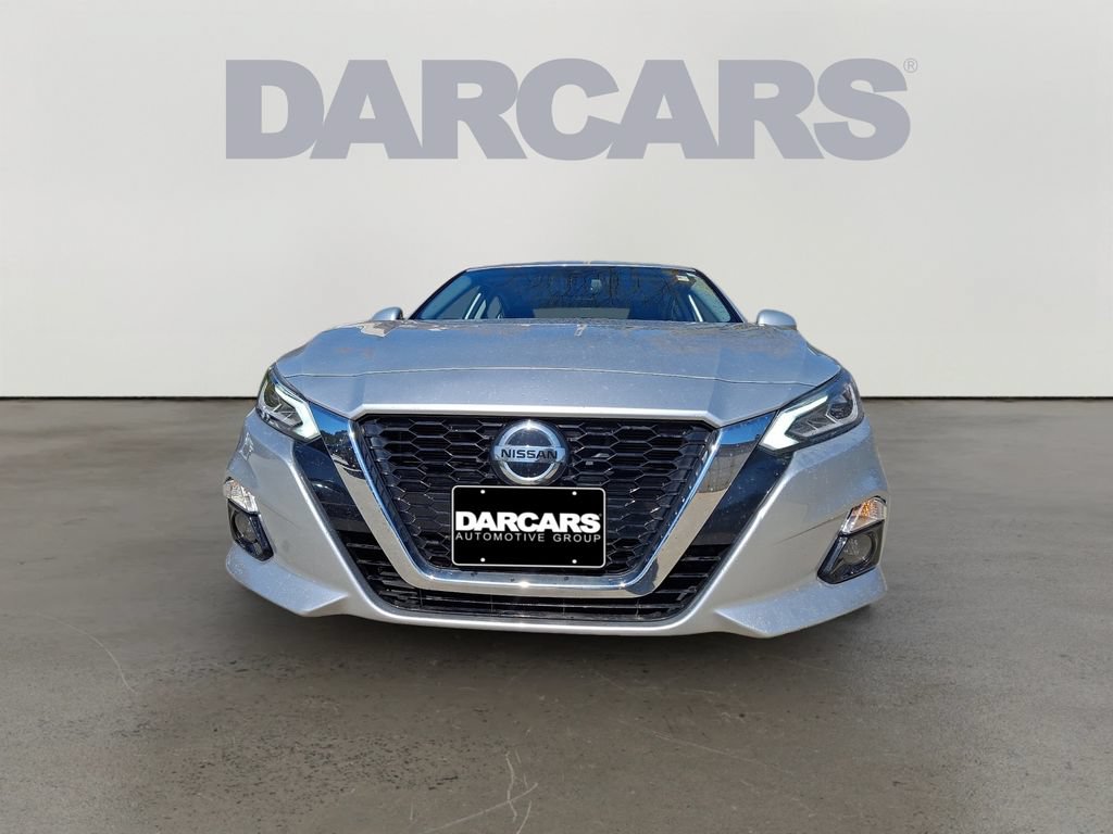 Used 2020 Nissan Altima 2.5 SV AWD/4WD image 2