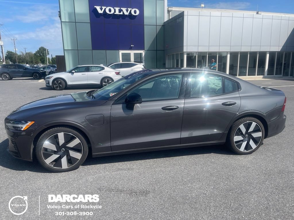 Used 2024 Volvo S60 T8 Ultimate AWD/4WD image 1