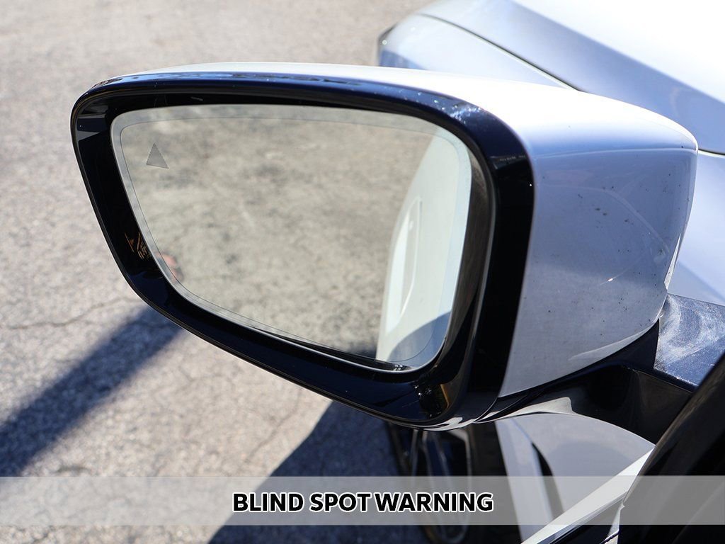 Used 2023 BMW i4 eDrive40 w/ M Sport Package image 5