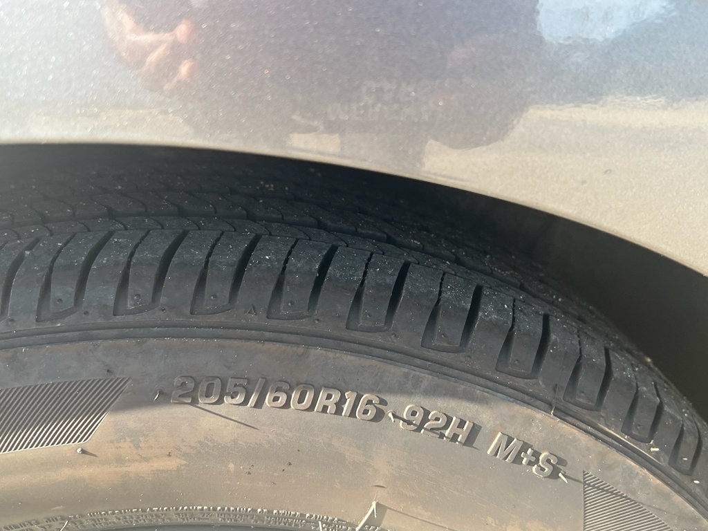 Used 2025 Nissan Sentra S FWD image 12