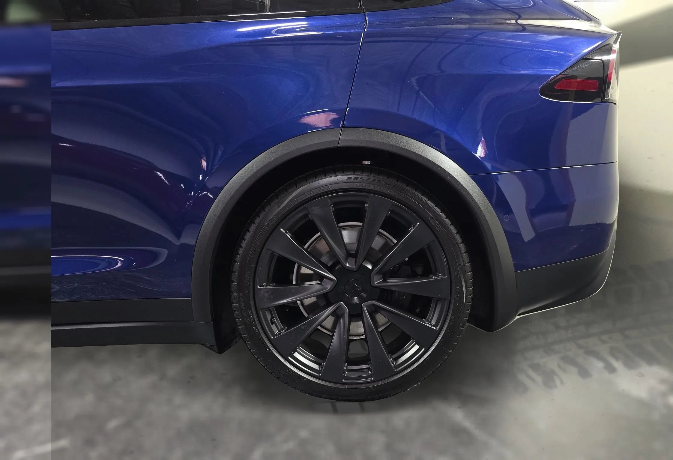 Used 2023 Tesla Model X AWD/4WD image 19