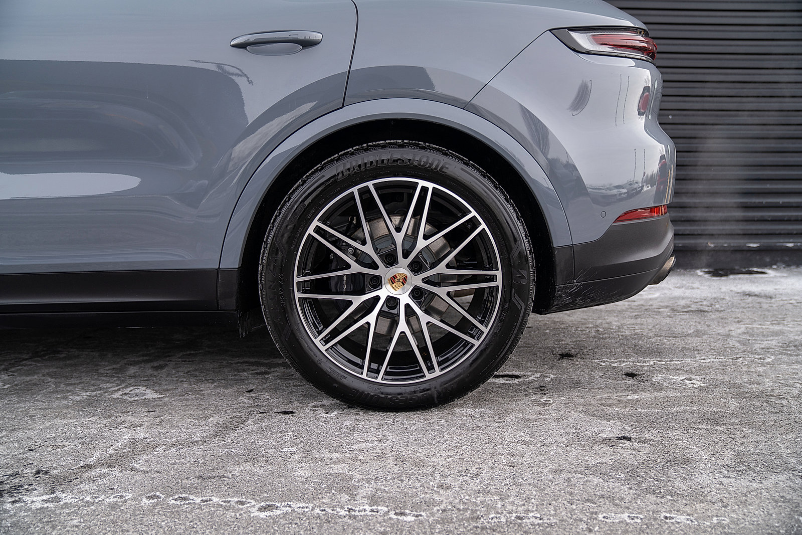 Certified 2025 Porsche Cayenne image 25