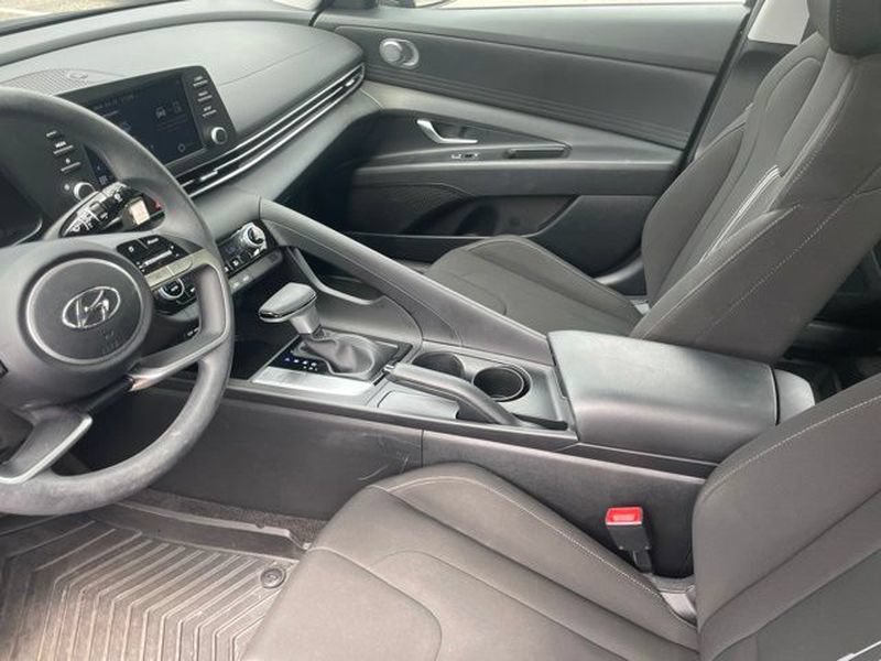 Used 2023 Hyundai Elantra SEL FWD image 22