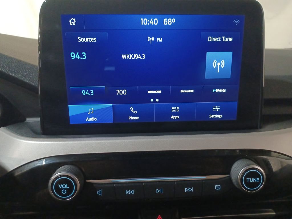 Used 2022 Ford Escape SE image 12